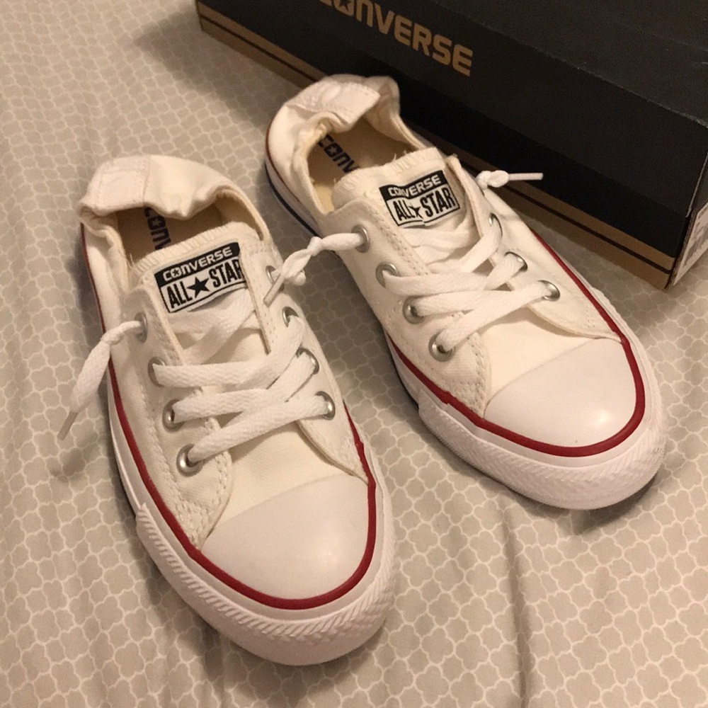 Women’s converse size 7